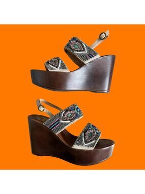 00's vintage faux wooden boho beaded y2k platform wedges Size 6 fergalicious